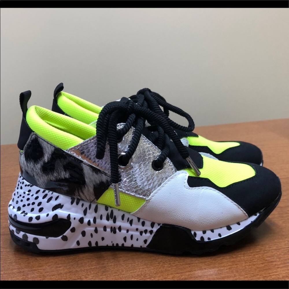 Steve Madden Cliff Sneaker - Neon Green